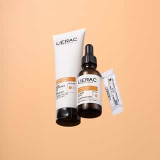PROTOKÓŁ AKTYWACJI BLASKU Skoncentrowane Serum