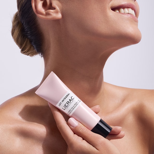 Krem do szyi i dekoltu