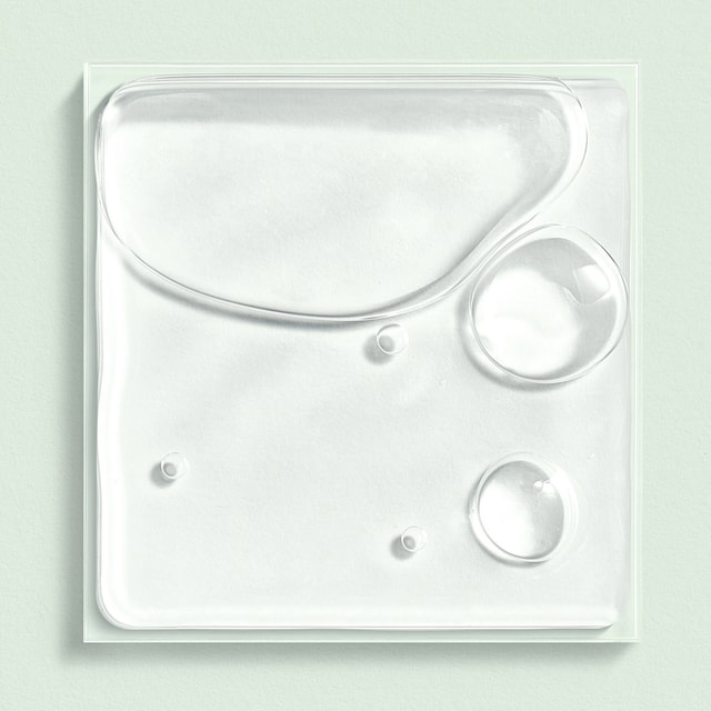 Płyn do demakijażu oczu