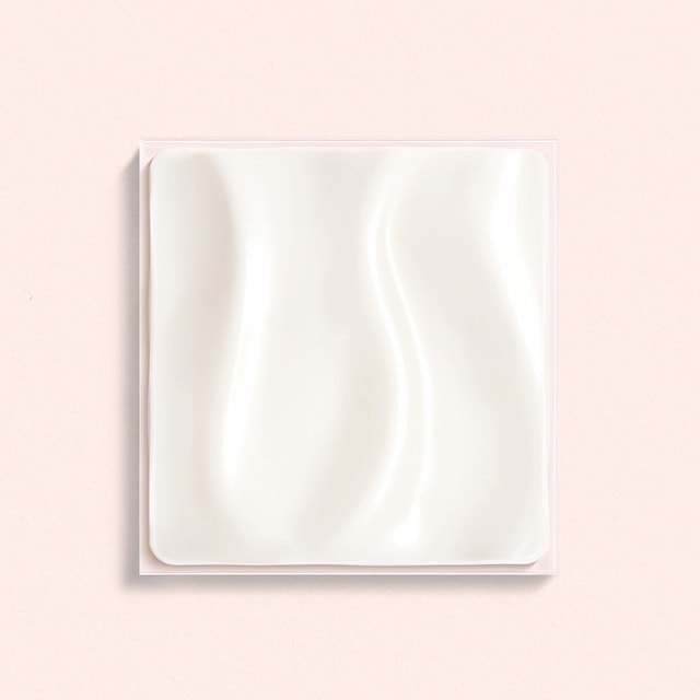 Pielęgnacja liftingująca pod oczy