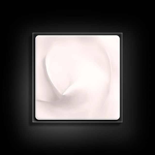 BOGATY KREM PRZECIWSTARZENIOWY - REFILL